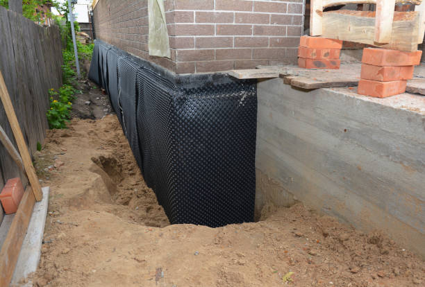 SJ Waterproofing Pros technician performing targeted Crawl Space Encapsulation assessment in Forest Park, IL